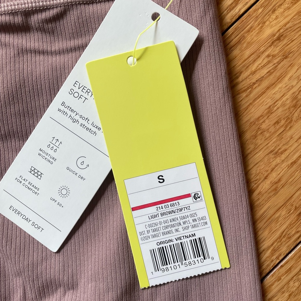 All in motion every day soft high-rise 7/8 ribbed leggings - Picture 2 of 2